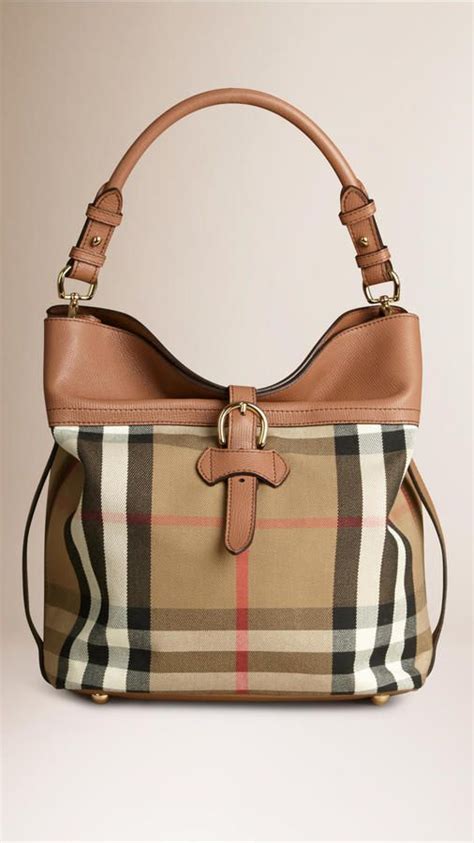 burberry fabbricato in italia|burberry official website & store.